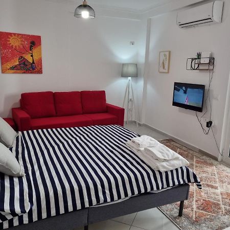 New Modern Studio In Central Tirana Apartamento Exterior foto