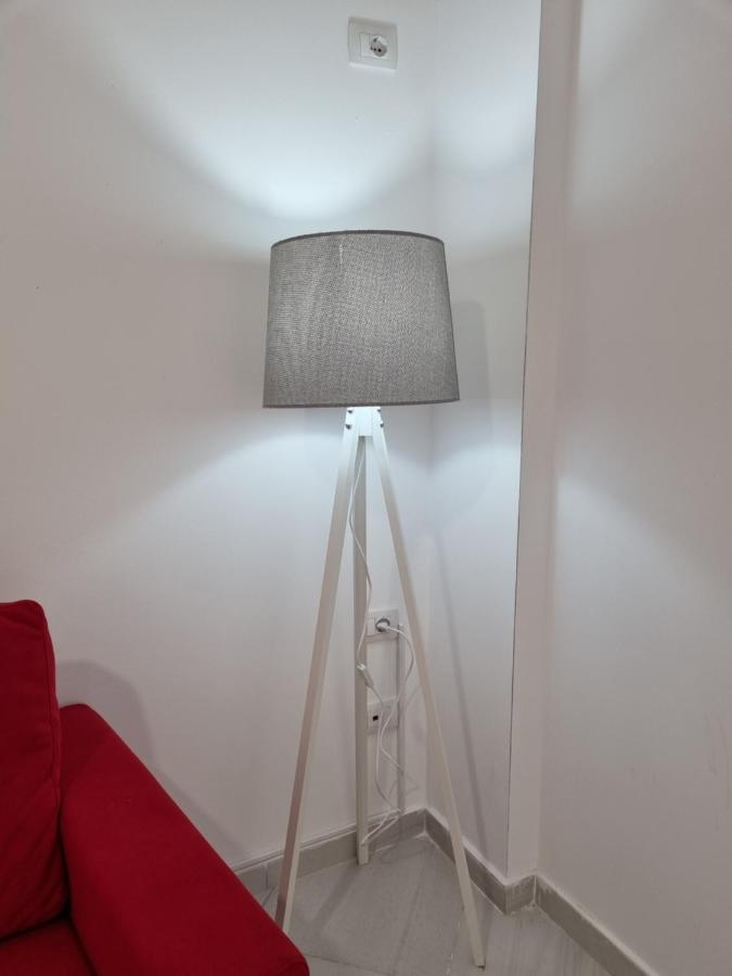 New Modern Studio In Central Tirana Apartamento Exterior foto